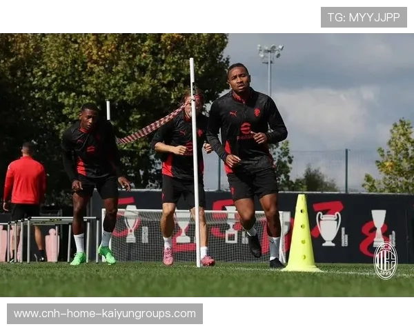 意甲冬窗焦点:米兰是否会再掏7000万? 意甲冬窗焦点:米兰是否会再掏7000万?