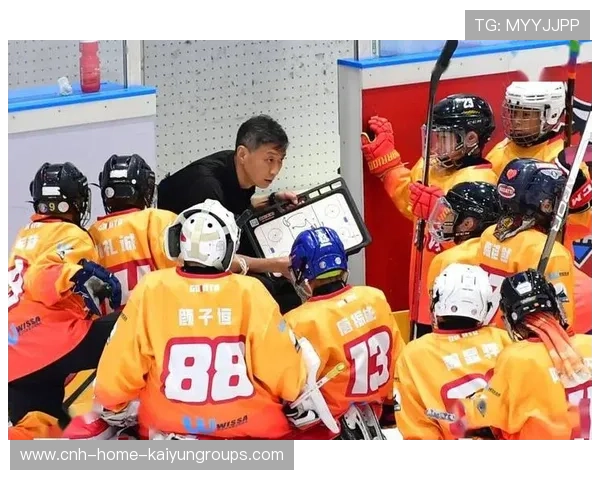 冰球国家集训队关注年轻后卫成长,队内竞争明显加剧 冰球国家集训队关注年轻后卫成长,队内竞争明显加剧